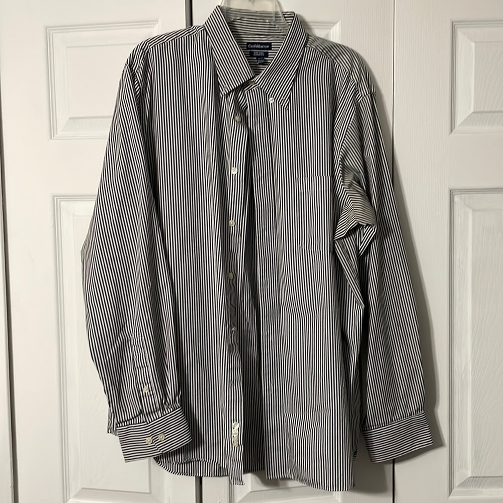 Croft and Barrow black and white striped dress shirt